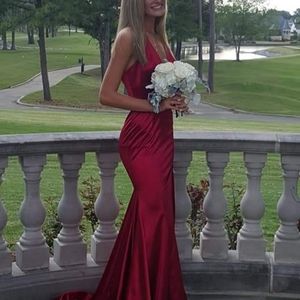 Beautiful Sherri Hill gown.